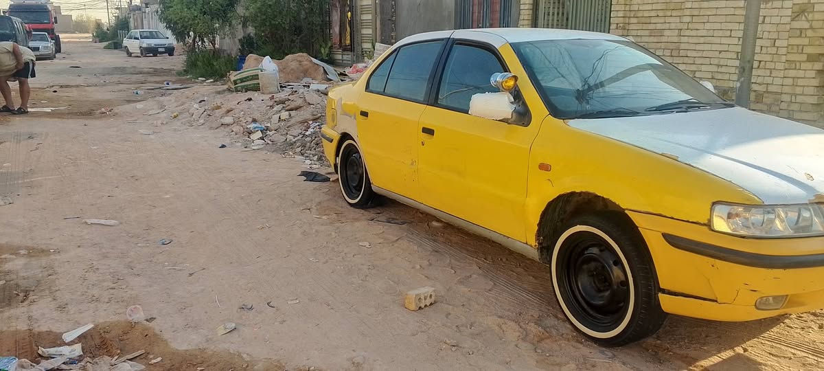 سلام عليكم للبيع سمند موديل 2009 محركها بي تبخير قليل رقم بغداد الماني البنيد مبدل بس 
النجف الاشرف الرقم ***********
السعر 18ورقه وبيها مجال الطيبين
