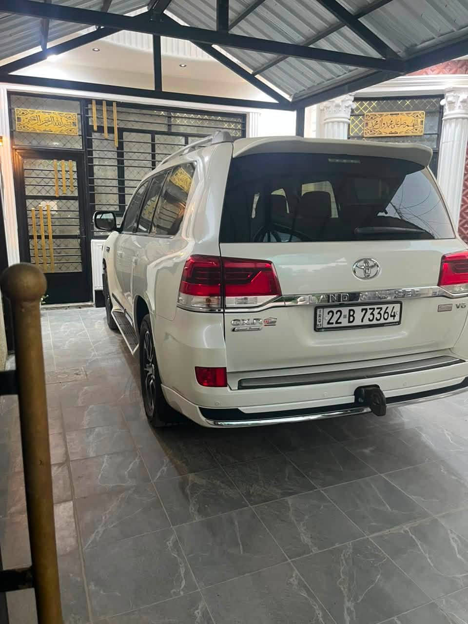 لاند كروزر GXR 2021
Grand   Touring
مواصفات بحريني
6 سلندر 
محرك 4000 
عداد مسافه 75000
كشنات جلد لون قرميد
مرايه كهرباء 
صندوق كهرباء 
مكفولة 
ماوس عدد 2       
كاميرات محيطية
شاشات عدد 3
فتحه سقف 
دشبول ليزري 
حساسات 
تشغيل عن بعد 
دخول ذكي أربع أبواب
تبريد ثلاث قطع
اللون أبيض صدفي
كشن كهرباء 
للاستفسار ‭***********‬

