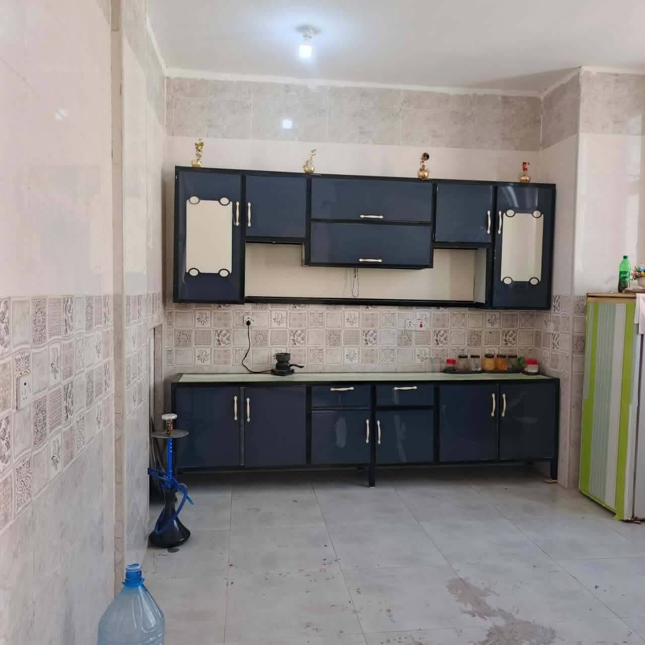 عرض 308
 بيت 🏠 رهن 200 م طابقين
 ب مجمع السلام 
جاهز ونضيف وبي رهان يريد يطلع 
سعر الرهن 40 مليون🔥

يتكون الطابق الاول من غرفه وصاله ومطبخ واستقبال وصحيات وحديقتين💯 

يتكون الطابق الثاني من غرفتين وصاله وصحيات 💯

للتواصل 
‏‪+964 784 494 9108‬‏ خط فقط 
ابو عقيل 
‏‪+964 774 522 0313‬‏ واتساب فقط
