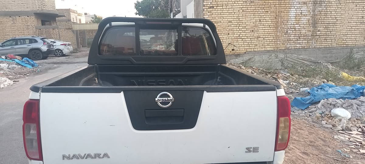 السلام عليكم بيكم دبل قمارة نيفارة موديل ٢٠١٢ سيارة بلادية نظيفة كير محرك اكسل شرط سيارة مناقصها برغي تدفئة وتبريد سيارة على وضع الشركة سيارة نظيفة جدا واحلى من الصور 

للاستفسار 
***********
