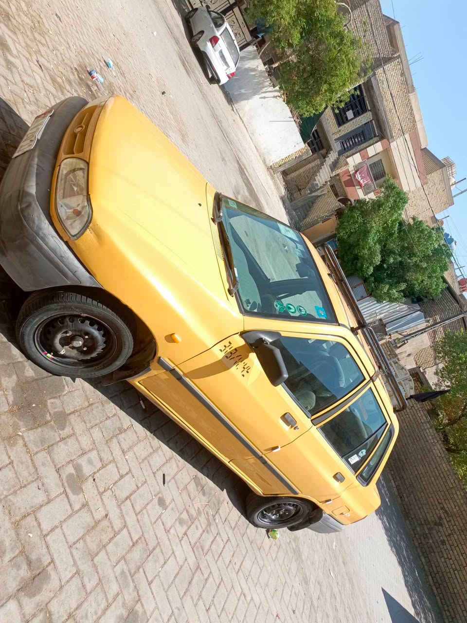 سايبا
موديل 2015
رقم بغداد
انكليزي
كير محرك ممتاز
مكانه مدينة الصدر 
واتساب او اتصال 
***********
