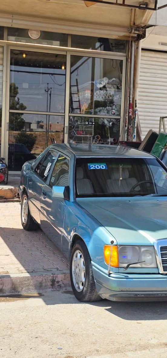 سلام عليكم مارسدس دب موديل 1995صبغ عام ايداما عليها بل كامل منضومه غاز 80 لتر لايت زنون شمسي تخم تاير  اريل كهرباء دواخله حلو الكشر كدامك رقم اسليمانيه انكليزي جديد محرك 300 مجول 
مكان كركوك سعر 60وبيه مجال حك الجيه 
اتصل بل رقم اني مكلف بل نشر
*********** 

***********
+لون مميز🩵
