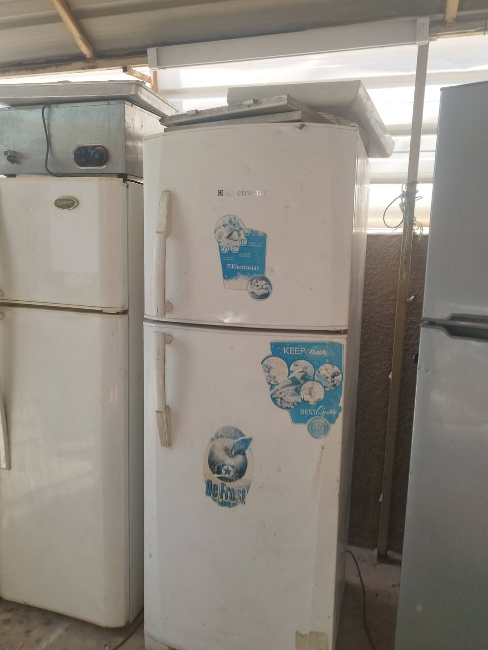 ثلاجات و مجمدات و براد نضيفات جداً اسعار مناسبه 
مكاني كربلاء شبانات قرب محطه نيزك 
***********
