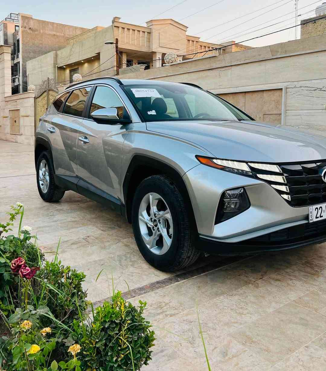 السلام عليكم 💐😎 بيع فقط 
هونداي توسان 2023 وارد امريكي 
رقم اربيل  تحويل مباشر ومضمون 
عداد المسافه 34  الف mil. على مشي امريكا 
حادثها موضح ب اسفل المنشور 
بدون ايرباك 

المواصفات 🔰
بصمه ابواب وتشغيل عن بعد ، محرك 2.5 GDi , تحكمات ستيرن ، شاشه ، كامره خلفيه ، صندوك كهرباء ، لد امامي خلفي ، كشن السائق كهرباء ، تدفئه ب الكشنات ، وضعيات   
قياده ، اوتو هولد ، سايد بريك دكمه ردارات 360 درجه 
 وبعد بيها مواصفات  

📍 مكان السياره / بغداد الكاظميه 

السعر المطلوب 175 وبيها مجال 

📞 ***********
