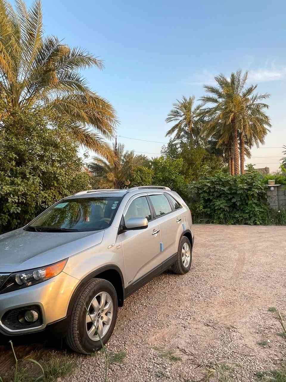 سورنتو 13 خليجي 

كفالة عامة من الضربة والصبغ والتبديل 
7راكب 
3 قطع تبريد 
تخم تاير 
كير حدادية كفالة محرك 2400 دوش لاتنقيص ولاتبخير 
سونار مرفق بالمنشور 
السعر 135 
العنوان واسط _العزيزية /هاتف ***********
