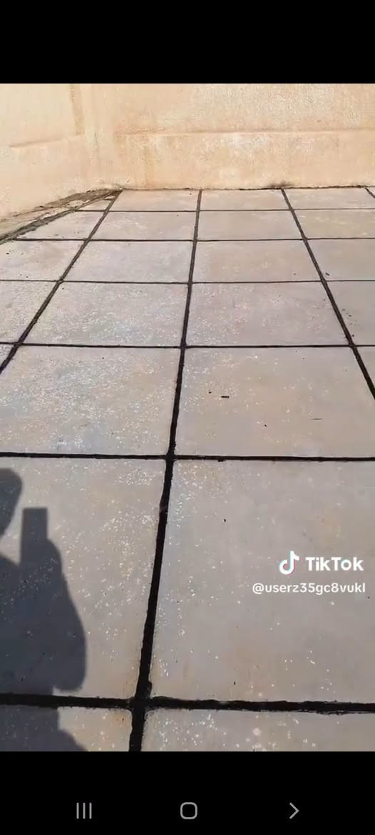 📩 من بريد الصفحة

السلام عليكم ورحمة الله وبركاته
يتوفر كادر متخصص في أعمال عزل الأسطح بجميع أنواعها:
🔹 زفت حراري
🔹 ماستك
🔹 روف كارد
🔹 فلانكوت
🔹 زفت بارد

للاستفسار والتواصل:
📞 أبو طارق — ***********

#عرب_جبور_ديرتنا
#اعلان_خدمي
#عزل_اسطح
#زفت_ماستك_روف_كارد
