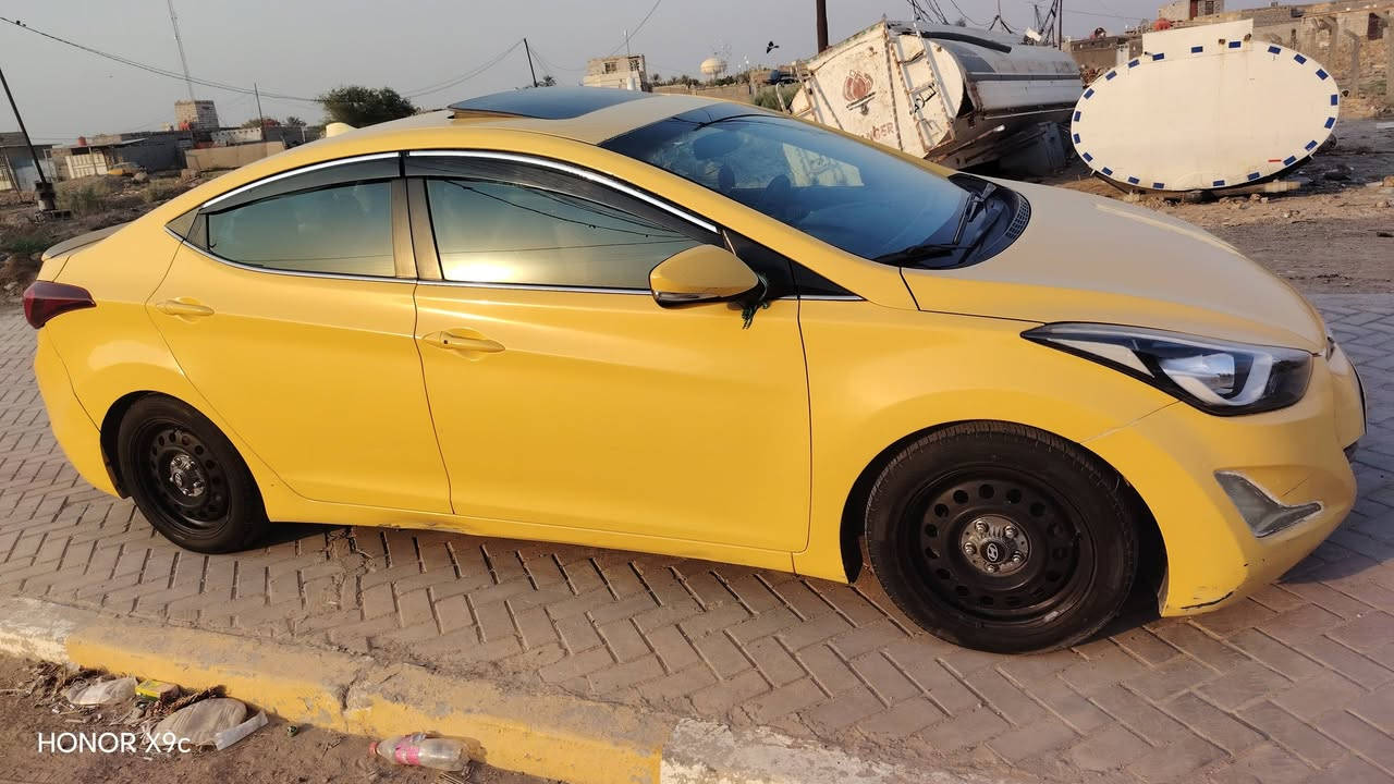 انترا موديل 14وارد امريكي ليبل واحد حداديه تبريد
مكان ديوانيه حي شرطه مكلف بالنشر***********سعر 105 وبيهه مجال
