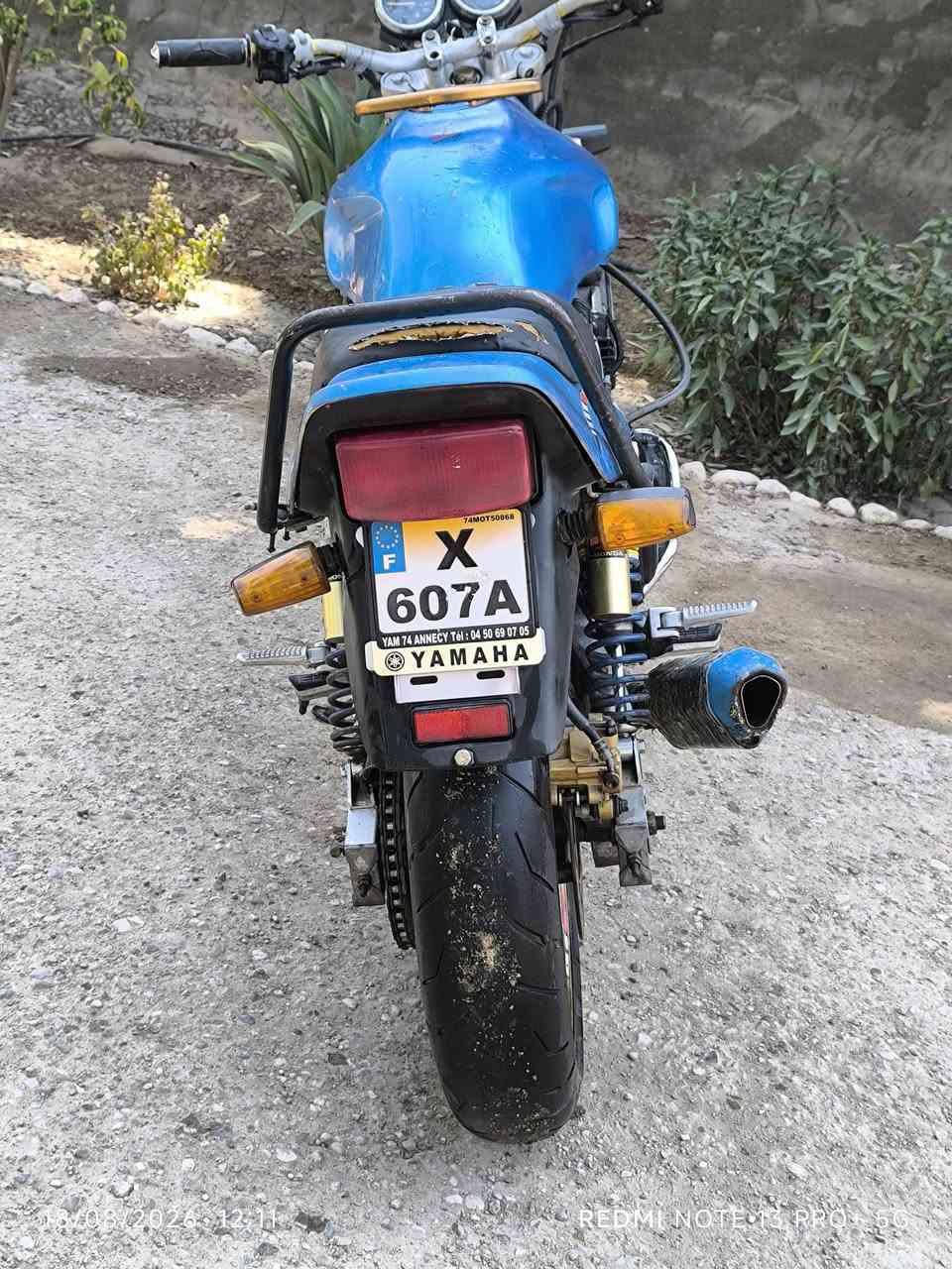 *للبيع دراجة هوندا F4 جيل اول* 🏍️
*المواصفات:*
- *الموديل*: 16 ولف - جيل اول
- *المحرك*: نضيف 100% - لا بخار ولا تنقيص ولا حماوة
- *الاوراق*: اصولي كاملة
- *الدبلات*: 4 دبلات شغالات
- *السلف*: جديد
- *الباتري*: جديد
- *الكهربائيات*: عليها ادامه كاملة

*الملاحظات:*
- بيها خلل بالكابريتر يرادله تضبيط وتقسيم
- صوت فيتس اكاكد فقط
- الدشبول: عداد السرعة والرون ما يشتغلن

*السعر*: 800 الف وبيها مجال للشراي
*المكان*: بابل - القاسم
*للاستفسار والاتصال*: ***********
