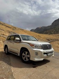 لاندكروز VXR • ٢٠١٤ • بدون حادث