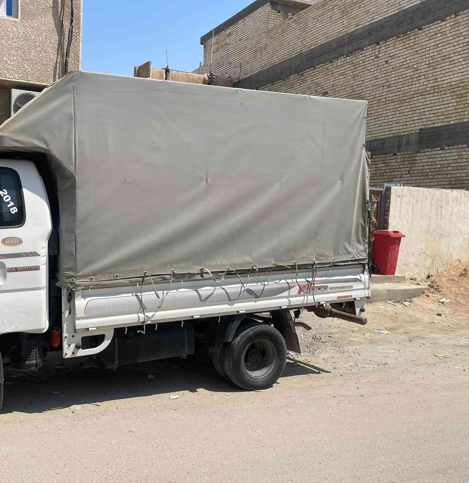 للبيع محجر مع الجادر السعر /600 بي مجال المكان بغدادالرقم ***********
