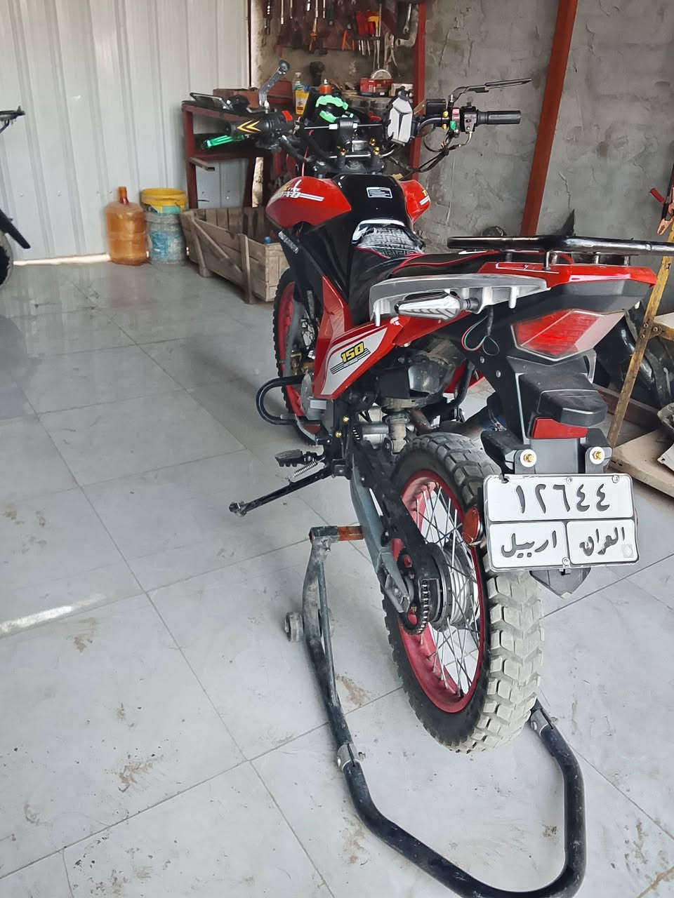 السلام عليكم قفاز مرقم اربيل محرك لانسر شلعه معدل تشك الكاع عليهه هاوزن راجع نص متره كلشي بيهه شغال دراجه مكفوله مكانهه بغداد سعرهه 1500 بيهه مجال بسيط رقم *********** متواجد اتصال + واتساب فقط
