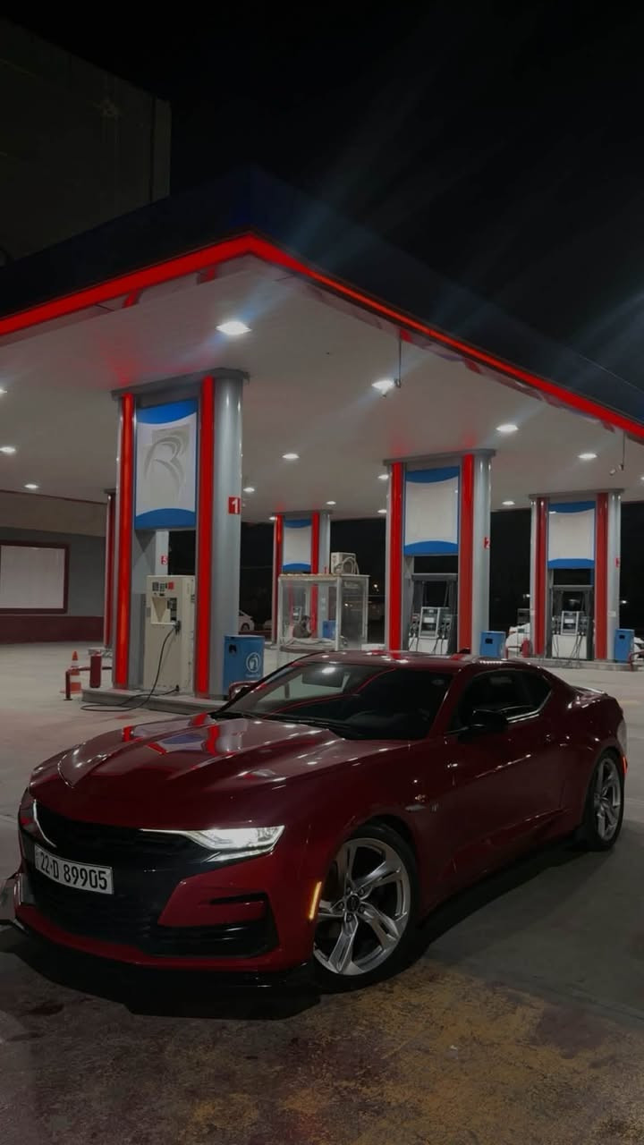السلام عليكم 
كمارو 2021 V6
ماشيه ٥٥ تقريبا 
مواصفات RS بدون فتحه السياره 
كشنات كهرباء تحكمات ستيرن شاشه وكار بلي وشفتات الخ..
مراوس باربع بوب او بيع نقد 
وايدها ب ١٦٠ 

بيها قطعتين كلير من امريكا باب وجاملغ عكس السايق الجاملغ الخلفي 

وبيها بارد شي بسيط 

مكاني كاظميه 
***********

نص مكتوب في الصور:
- MALONA CAFE Rawanduz, Iraq