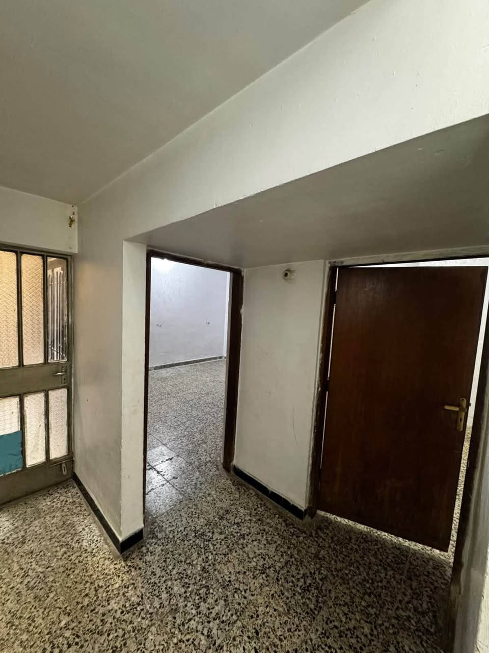 🏡 عقارات | بيع • شراء • إيجار
 
مكتب افق الاعمار الهندسي 
رقم الهاتف ***********

مشتمل ارضي 

غرفتين نوم وصاله ومطبخ وصيحيات عدد2 وكراج 
معزول عزل تام 
وياه خط سحب مولد  5امبير من ضمن العقار 
بدل يجار  مليون 

الموقع شارع الكويتي 
 

🏠 بيوت وشقق
🏢 محلات ومكاتب
🌳 أراضي ومزارع
🔑 إيجار يومي • شهري • سنوي
💰 بيع وشراء العقارات

📩 للاستفسار أو عرض عقارك للإيجار والبيع، راسلنا على الخاص

📍 بغداد سيديه شارع قطر الندى مقابل ضي بغداد 

عقارك المثالي… أقرب مما تتوقع. 🤍

رقم الهاتف ***********
