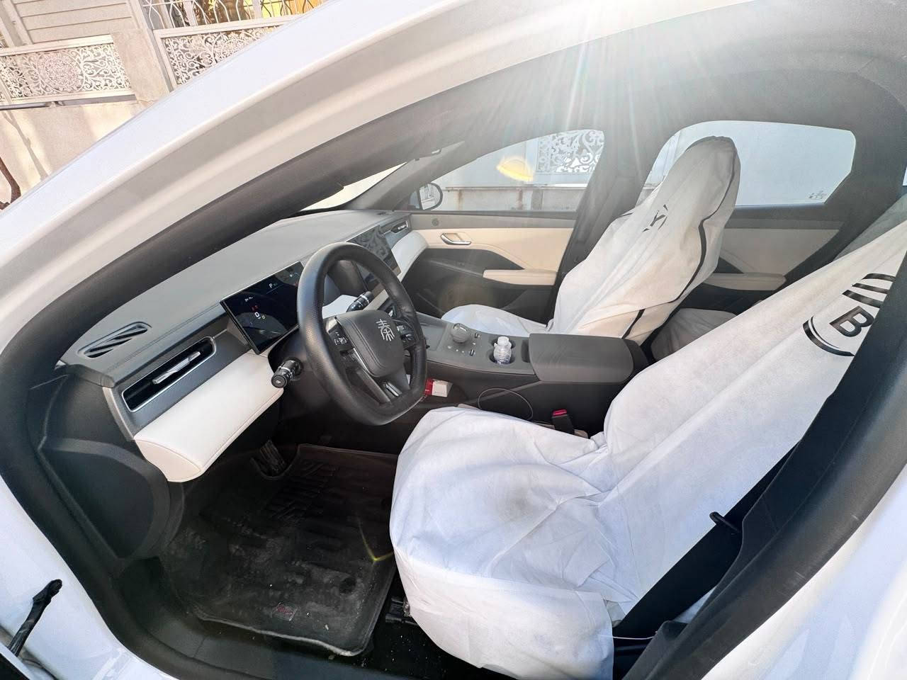 بي واي دي  BYD Qin plus 2025.
📌مواصفات.♦️ویل ره‌ش.♦️ناو زه‌رەد

♦️کارەبایی و بەنزین و هایبريد.

♦️بصمة شاشةوكاميرا.

♦️تحديد سورعه.♦️پشت و پێش لید ڤۆلیۆم

♦️ کارت و وایەر شحنی لەگەڵە.

 ✈️ته‌نها 14 هه‌زار رۆیشتوه‌.کتابی جام ڕەشیشی هەیە

📍هیجی نیه‌ زۆر خاوینه‌

 💵سعر:136$🔥

☎️مۆبایل  *********** السليمانية, العراق

