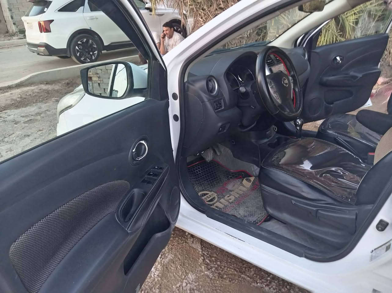 نيسان فيرسا موديل ١٨ بيه تبديل الجاملغ والبنيد لا شاصي ولا لغد متعور
او بيه باردات اشوية شاشة كامرة السيارة حلوة السعر ٧٧ او بيه مجال مكاني ديوانية للتواصل الاتصال على الرقم ***********
