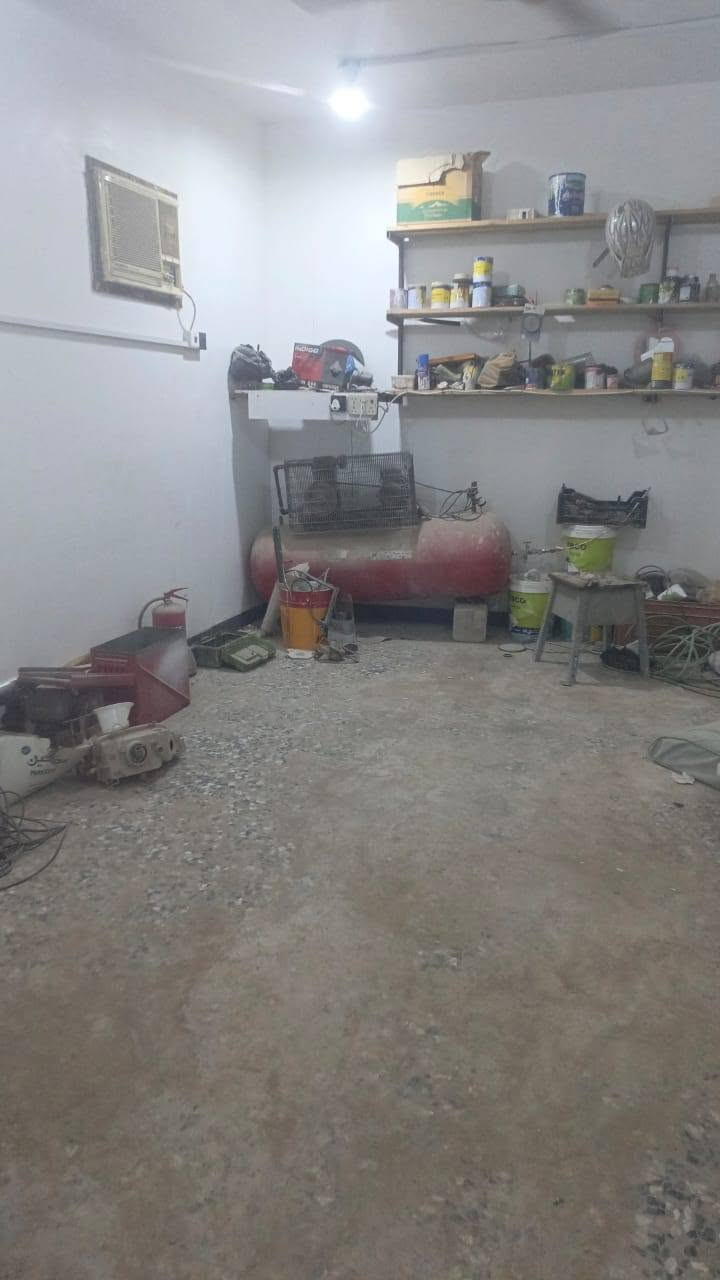 السلام عليكم ورحمة الله وبركاته كنبريسر شرط الشغل ريدينه 300)***********
