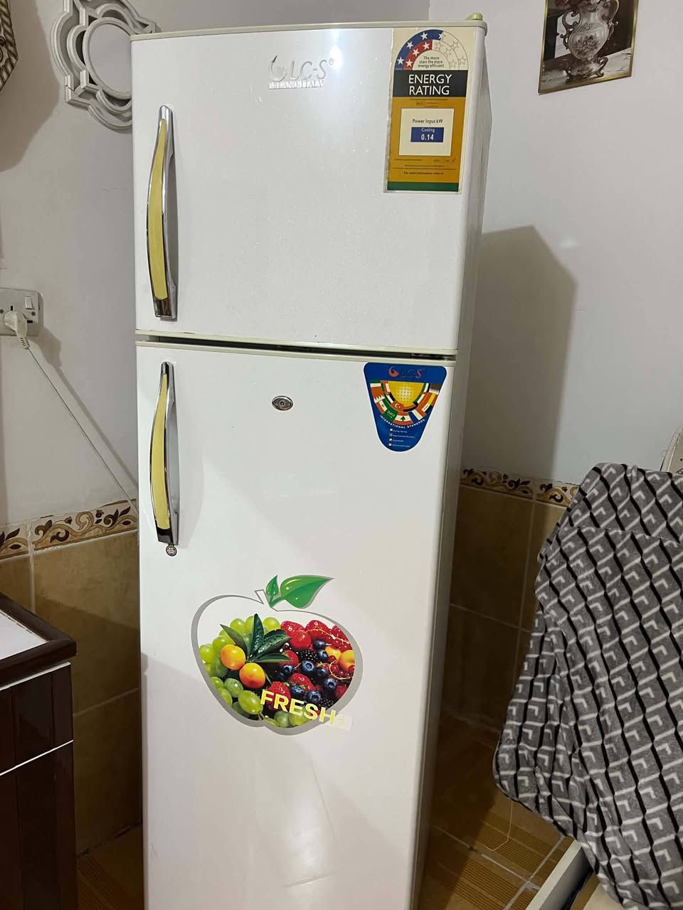 ثلاجة LC-S • ميلانو إيطالي • بحالة ممتازة