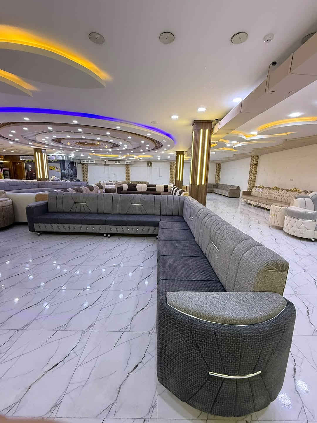 ديوان نينوفا • ٥ قطع • تقسيط