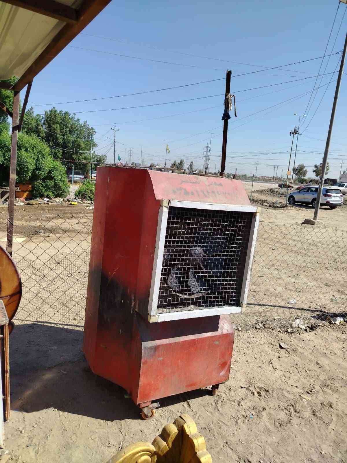 السلام عليكم ثلاجه سعر 200 غسالات السعر 150 وبيها مجال مبرده على 125 التخم 250 العنوان الرفاعي توصيل موجود/***********
