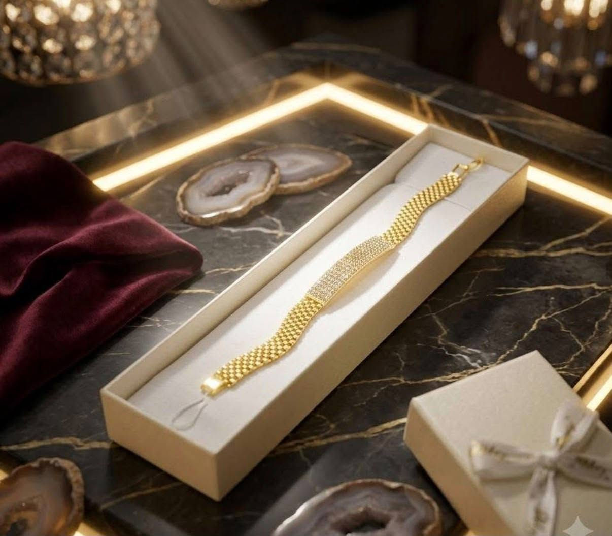 ..
🌸 تشكيلة مميزة من أجمل الإكسسوارات النسائية المختارة بعناية لتناسب جميع الأذواق والمناسبات.
💎 جودة عالية
🎁 تصاميم أنيقة وأسعار مناسبة
🚚 توصيل مجاني إلى جميع محافظات العراق
📦 الفحص متوفر عند استلام الطلب من مندوب التوصيل
💳 متوفر الدفع الإلكتروني لراحتك وأمانك.
📩 راسلينا الآن واحجزي القطعة التي أعجبتك قبل نفاد الكمية.
━━━━━━━━━━━━━━  جميع الصور والمنتجات محفوظة الحقوق لصالح صفحة:
@l_v_n_21
واتساب ***********
