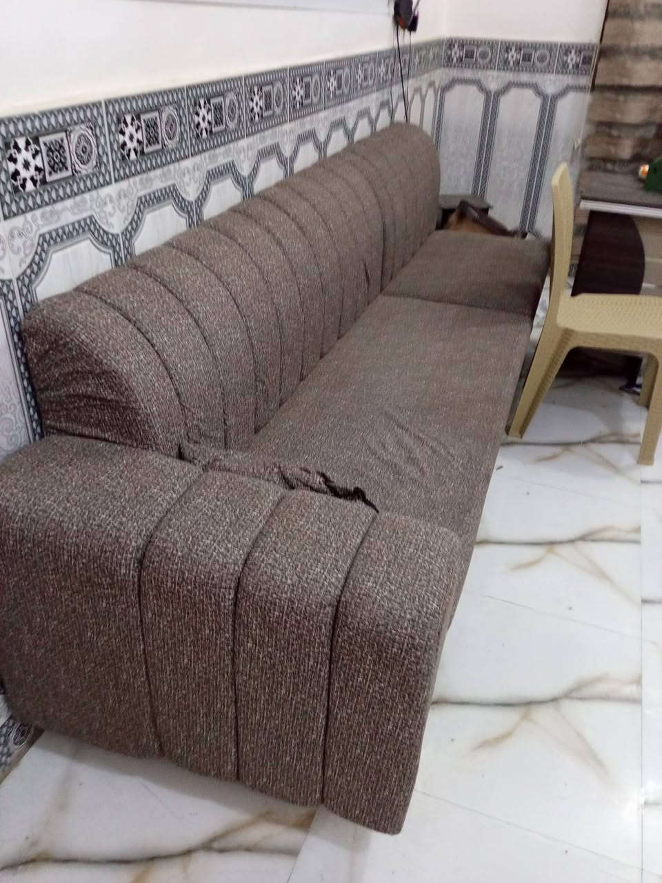 بيع سبالت موسسه لغرض تسديد الاجار المكان حمدان الروميه قرب صيدليه الروميه ***********
