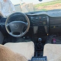 اوبل فيكترا • ١٩٩٥ • صبغ