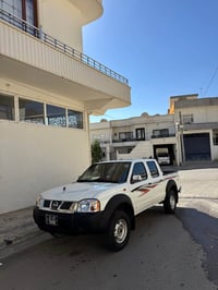 نيسان بيكاب • ٢٠١٣ • رانية