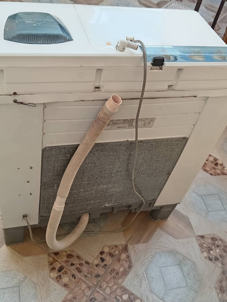 للبيع غسالة جديده 8kg نوعيه hitachi السعر 125 المكان السماح الثانيه قرب بانزيخانه المشاعل والملعب
***********
للبيع غسالة جديده 8kg نوعيه hitachi السعر 125 المكان السماح الثانيه قرب بانزيخانه المشاعل والملعب
