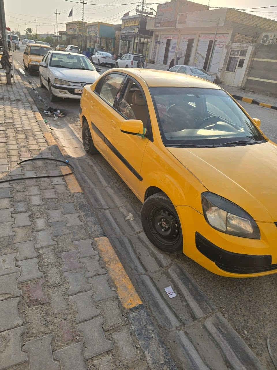 لسلام عليكم شباب سياره كيه ريو مديل 2006خليجي كير و محرك مكفولات تبريد ثلج باتري جديد حداديه جديده درايمات جديد كلشي جديد ماعايزه بس سايق سياره كفاله من العيب اشرعي سياره ماعايزه برغي واحد مصفره هيه وغرامات تريد مداور ثاني يم تريد وكاله سياره سعر 75 بيه مجال عنوان الديوانيه السدير رقم الهاتف ***********
