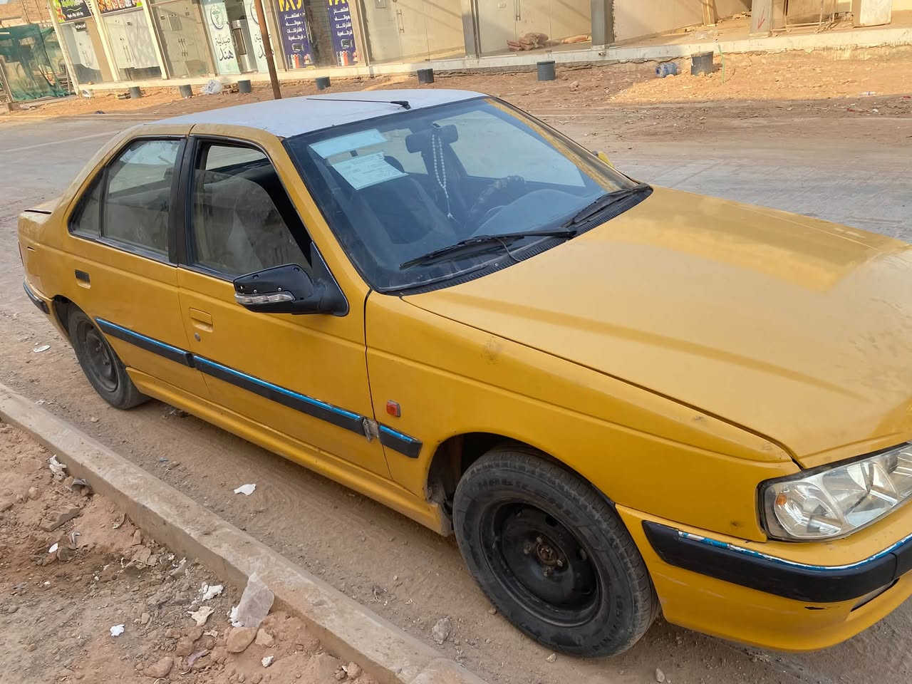 بارص ٢٠١٠ مصفره هيئه وغرامات رقم نجف مشروع وطني سياره جاهزه نقص تبريد  مكانه ديوانيه ***********بيع او مراوس بخصوصي سعره ٢٥ وبيه مجال

