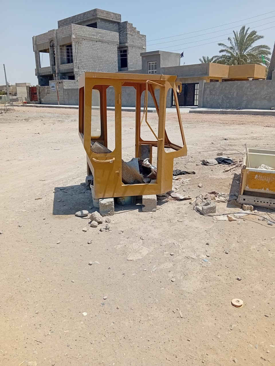 السلام عليكم قماها كاوسكي نظيفه بوب اثنين باب واحد معوج وهاي القماهه قدامكم *********** موجود واتساب السعر مليون بمجال
