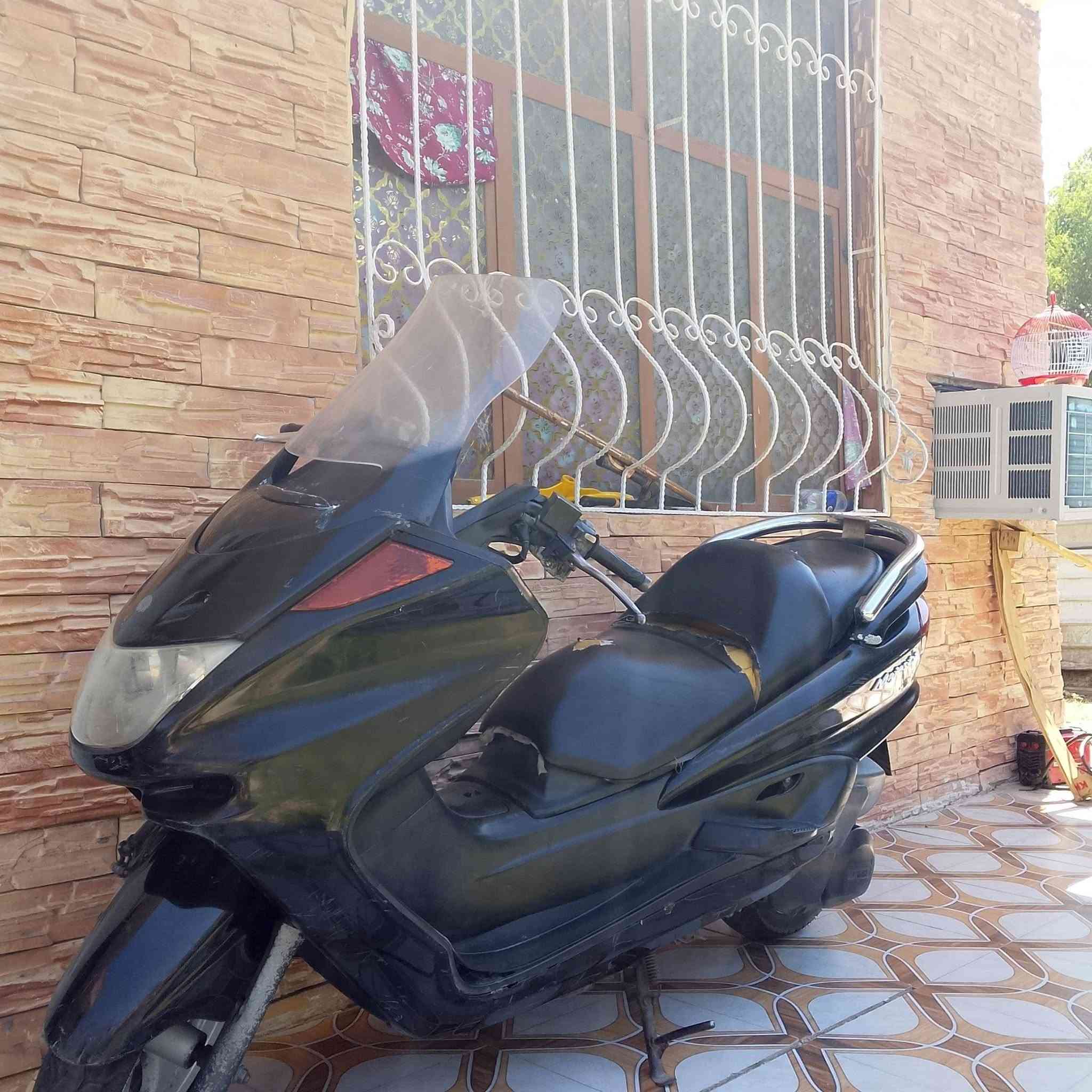سلام عليكم ورحمة الله وبركاتو
تراجة للبيع ماجستة دبل رون 
دراجة خير من الله مكينة نضيفة معدلهة 140
بريكات امامي خلفي بل مكان دراجة صافية
 سعر 600بيهة مجال لطيبين 
 مكاني بغداد تاجي 
رفم الهاتف *********** بي واتساب
