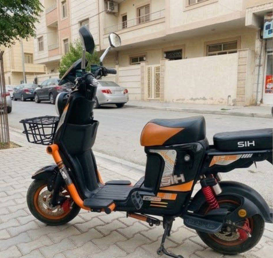 درجة شحن نضيفه مصار هوايه ماخذيه

تحتاج بطاريات فقط مو كل بطاريات 4 او 3 بطاريات فقط 

مكانه الانبار الرمادي خمسه كيلو 

السعر 250 الف فقط قفل 

رقم للتواصل مع صاحب الماطور
***********
