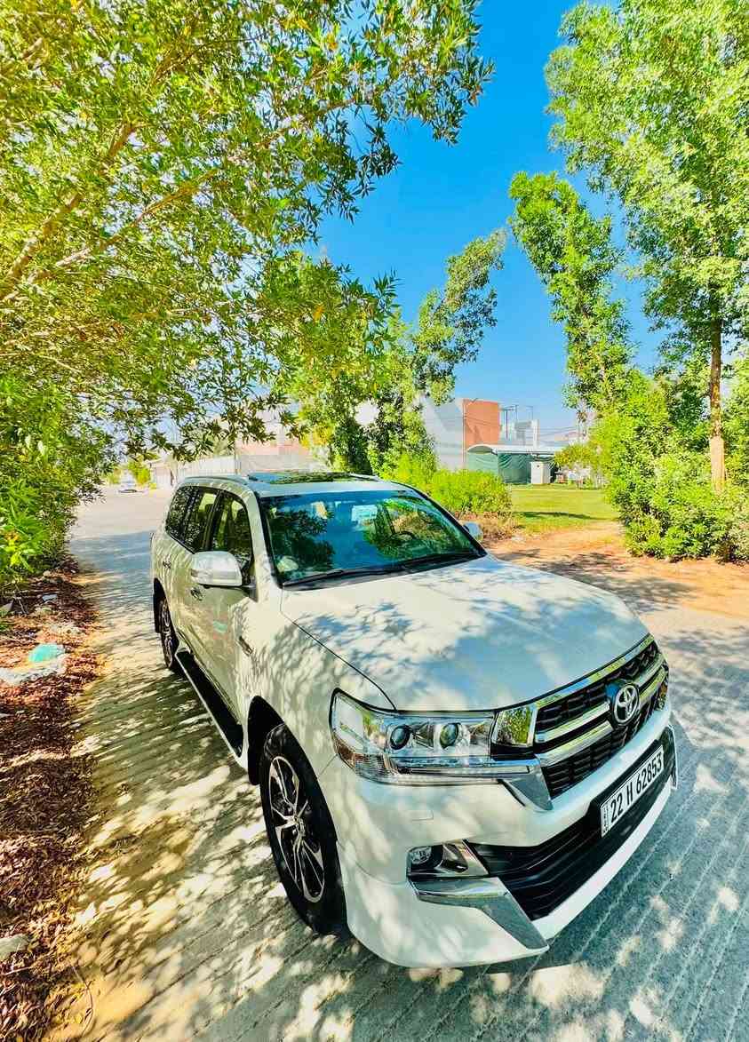 أسعد الله أيامكم بكل خير للبيع.
🛑TOYOTA - LAND GRUISER-GXR V6 - 2021 🇯🇵

السياره جاهزه من كلشي وكفاله عامه من البارد والصبغ ولتبديل ولفتح والرصعات ولخدوش حتى الدعاميات كفاله.

-ماشيه 86 الف كم حقيقي شرط الفحص

المواصفات:
📌ايرباكات عدد 8
📌كامرات محيطيه 360درجه
📌كشنات جلد اصل
📌كشنين فول كهرباء للسائق والراكب
📌شاشات خلفيه
📌شاشه وسطيه اصليه كار بلي و اندرويد اوتو
📌ثلاجه وسطيه
📌مري شفط وقلابه عند الرجوع للخلف
📌مرايات عاكسه للضوء
📌تشغيل عن بعد
📌ترحيب بيبان مع المرايات و الضوء الداخلي
📌حساسات اماميه و خلفيه
📌مكينه 6 سلندر 4000 تنفس طبيعي
📌دبل ماوس وكل انظمة القياده حسب نوع الطريق
📌لايتات ولكشافات زنون اصل + LED نهاري اوتو  
📌طفايه حريق داخليه
📌زراك لايت
📌فتحة سقف
📌عتب ابواب ليزريه
📌3 قطع تبريد
📌مقاعد 7 راكب
و الخ... من مواصفات الاندكروز المعروفه. 

-السياره بحاله الوكاله كلشي بيها جديد و جاهز مكينه وكير ما مفتوحات وعلى وضع الشركه حداديه امامي خلفي جديد و بعدهن بالخط الازرق ما بيهه اي نقص تراي زيرو جواهه تخم تاير جديد باتري جديد حتى ماي الراديتر بعده على وضع الشركه 

-رقم اربيل الدولي تريد وكاله تريد تحويل موجود

-السعر (518$) و بيها مجال للشراي

للتواصل/ *********** - ***********
*مكان السياره النجف الاشرف
