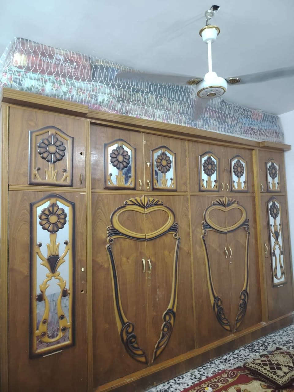 سلام عليكم كنتور ابو ست بيبان نضيف شوفت عينكم سعره 400هاذ رقمي ***********بس عرصيد وبلفيس متواجد
