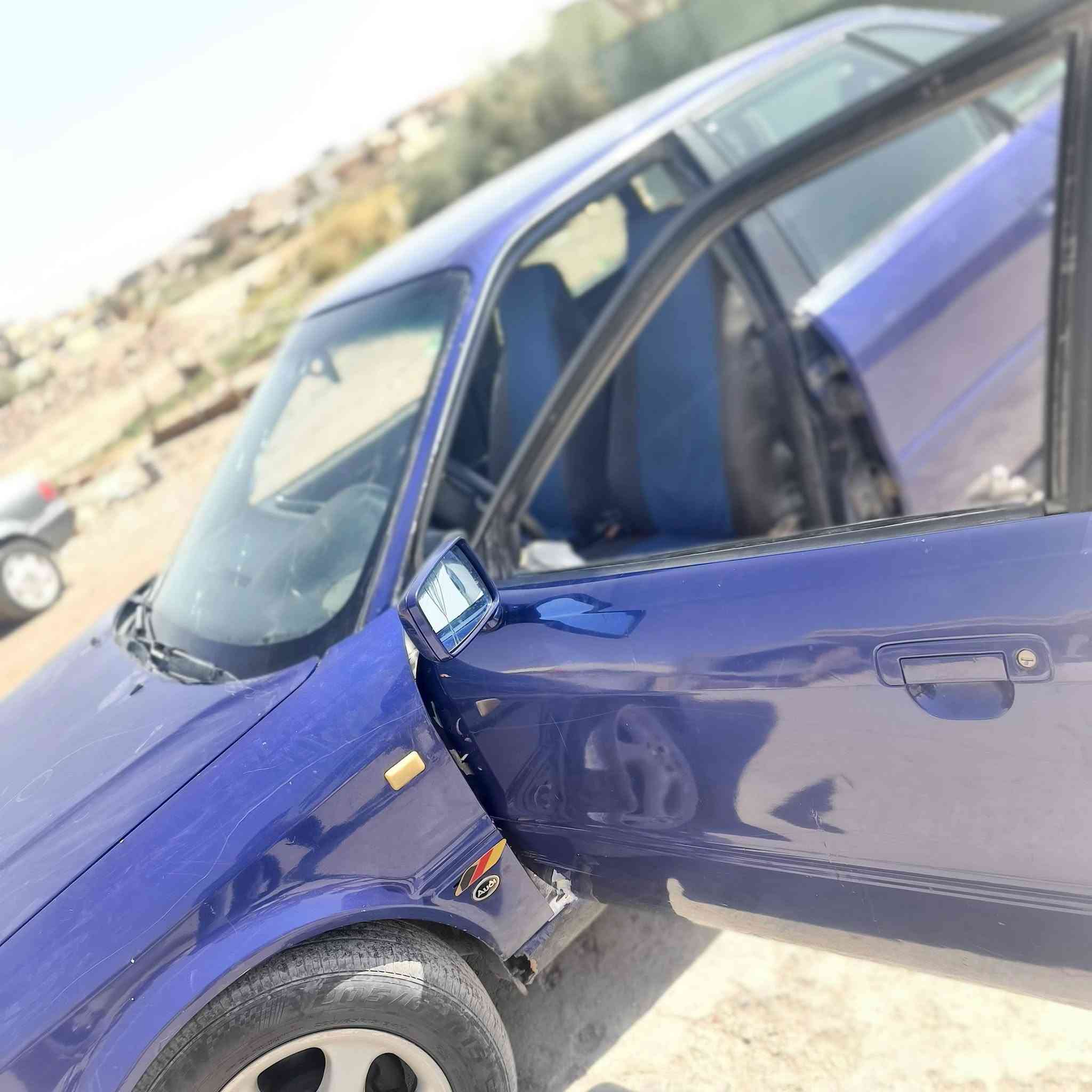 السلام عليكم سياره اودي للبيع موديل 95 كير عادي سيارة 🚗خير من الله كير مكفول مكينه مكفوله كهربأيات شغاله سعر 26 او بيهه مجال  رقم بغداد  هذه رقمي الي يحب يتواصل اني حاضر  ‏‪***********‬‏
