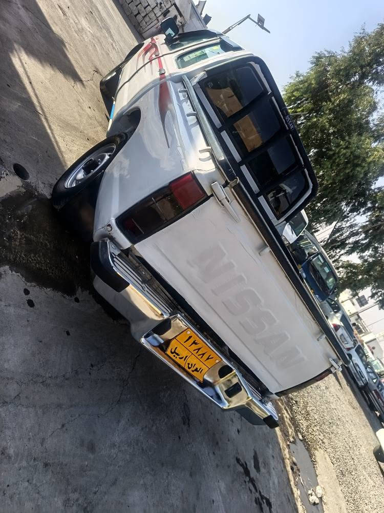 پیکاب نیسان 2006 مەکینە بەخ گێڕ و مەکینە و ئەکسل بە شەرت سەیارەکە توند و تۆڵە سەنەوی بەناوی شەریکەیه حدز و قەرداری بە شەرت کارەبای و گشت گیانی بە شەرت شۆێن هەولێر سعری 65 وەرەقە و تۆزێ مەعمەلە ژ.م *********** أربيل, العراق
