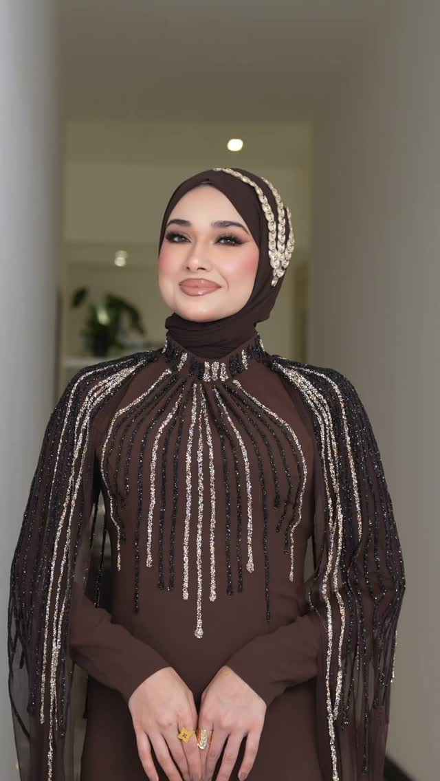 Newww collection 
المنصور تقاطع الاميرات مجاور ماكسي مول
تصوير حبيبي @kooky8812 
مكياج  @alaa_makeup77
