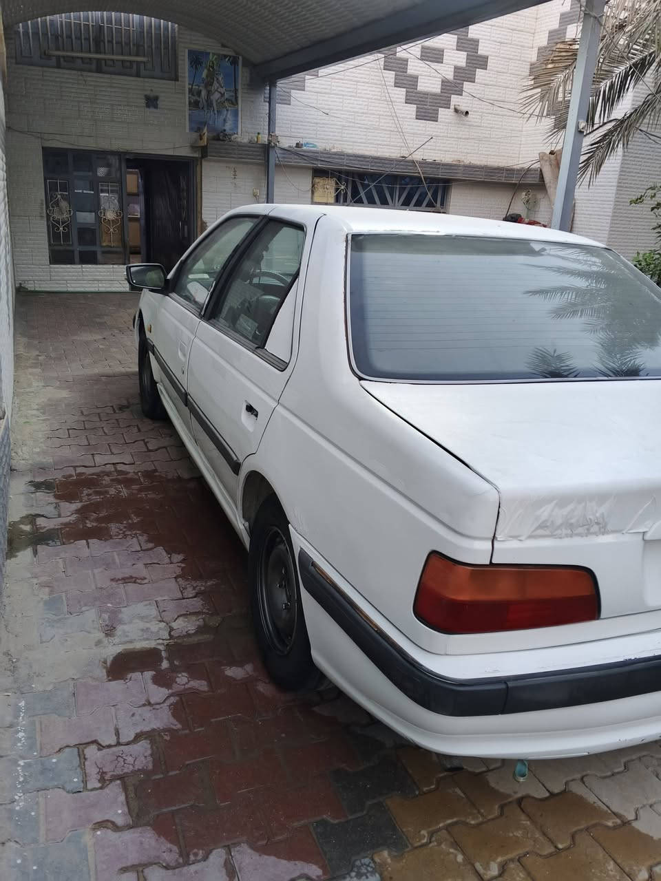 سلام عليكم 
بارص لبيع موديل 11مكفولة عده حوض السبير بي طخه من جوه بسمي مداور مباشر سنويه صاقطه السعر 35 قفل ***********
