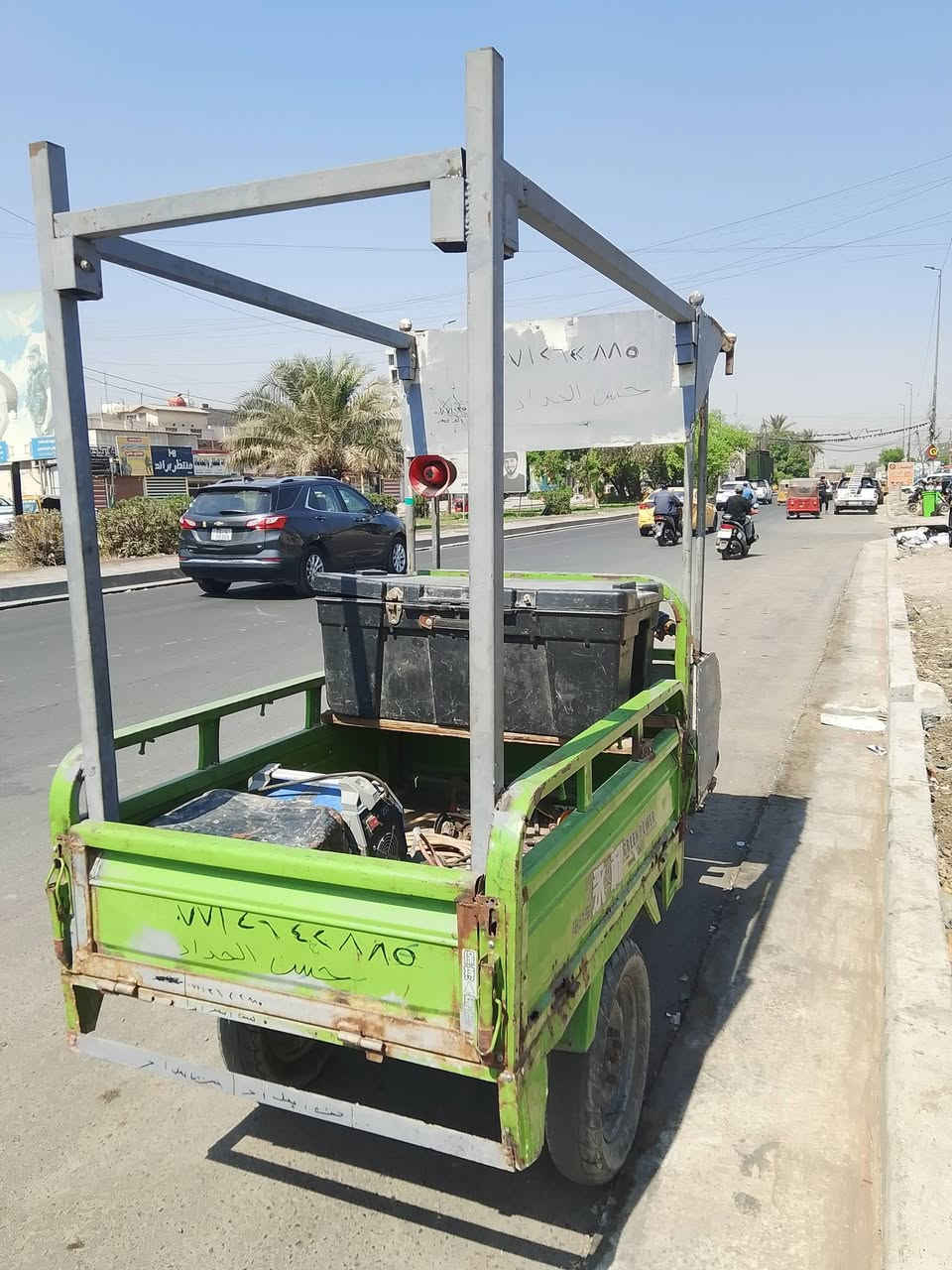 سلام عليكم من رخصت الدمن
عندي ستوته شحن بطاريات العدد 5
جديده كارت جديد  كهربائيات مابيه  السعر 600 وبيه مجال للشراي مكان مدينه الصدر قرب ساحت الحمزه رقم ***********
