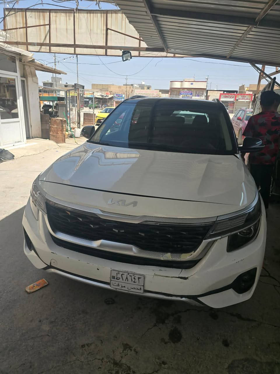 سيلتوز موديل 23
وارد امريكي 
محرك 2000دوش
حادثها بجم وبيها رصعات بالعراق بالجانب امبينات بالصور ابو البي دي ار طلب عليها 200$
السونار موجود بالصور 
مكانها الحله 
130وبيها مجال 
رقم صاحب السيارة ‭***********‬
