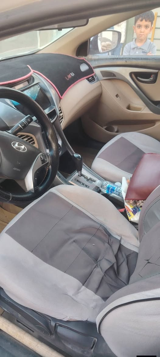 النترا ١٤ سليمانية محرك ١٨٠٠ مكفولة من الصبغ والتبديل هاتف ***********. السعر ١٢٠
