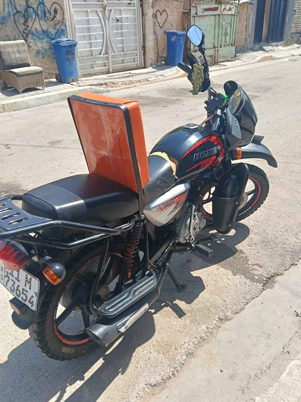 بوكسر 22رقم بغداد بسمي مكفوله دراجه جديده شوفت عينك لشراي يخابر ويدلل ***********
