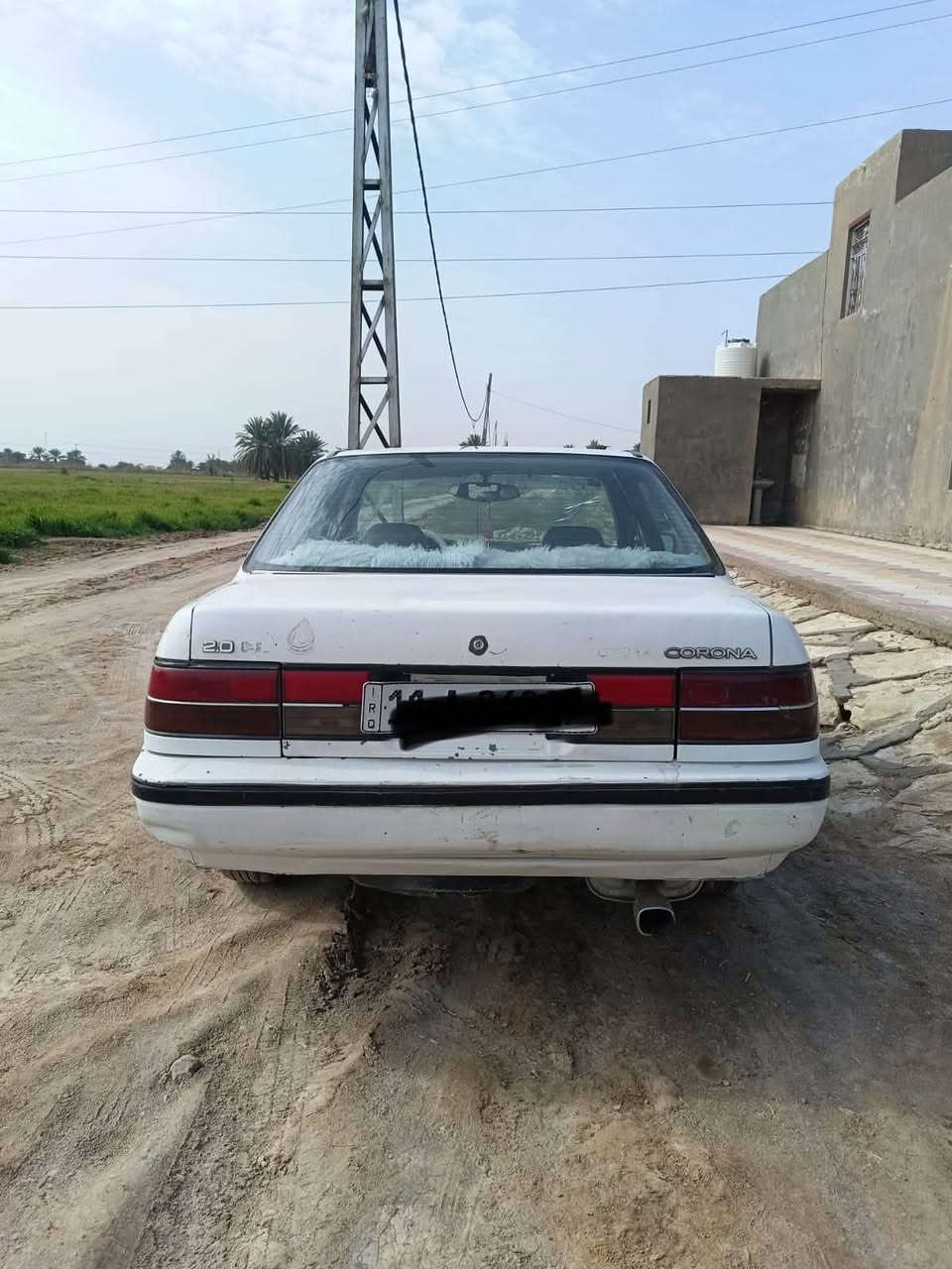 السلام عليكم له بيع كرونا موديل 90 سعر 32وبيهاا مجال نتصال عله رقم‭ ***********
