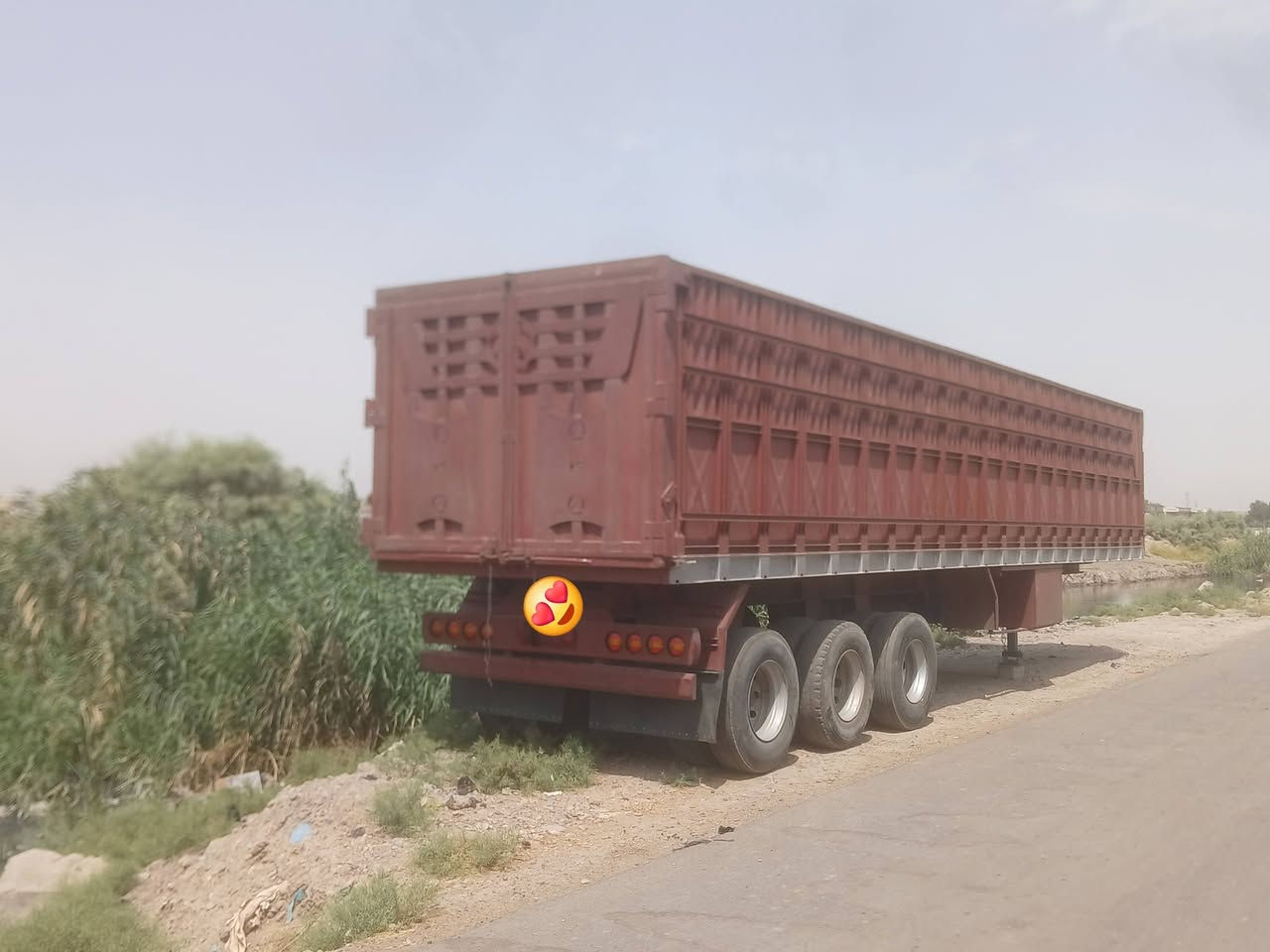 عربانه لبيع تفصال جديد شاصي ١٦ دناكير ١٤ قلاب طول ١٢٥٠ رتفاع ميه وتسعين ***********
