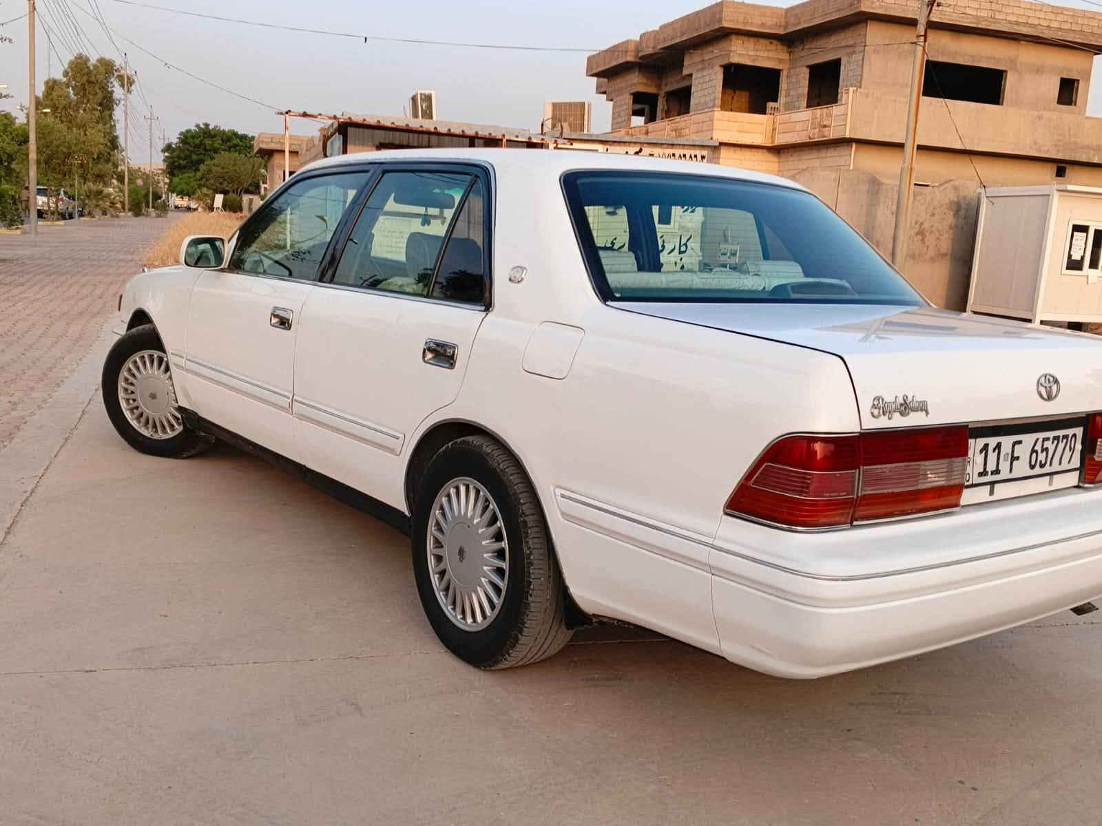 كراون • ٢٠٠٠ • مراوس