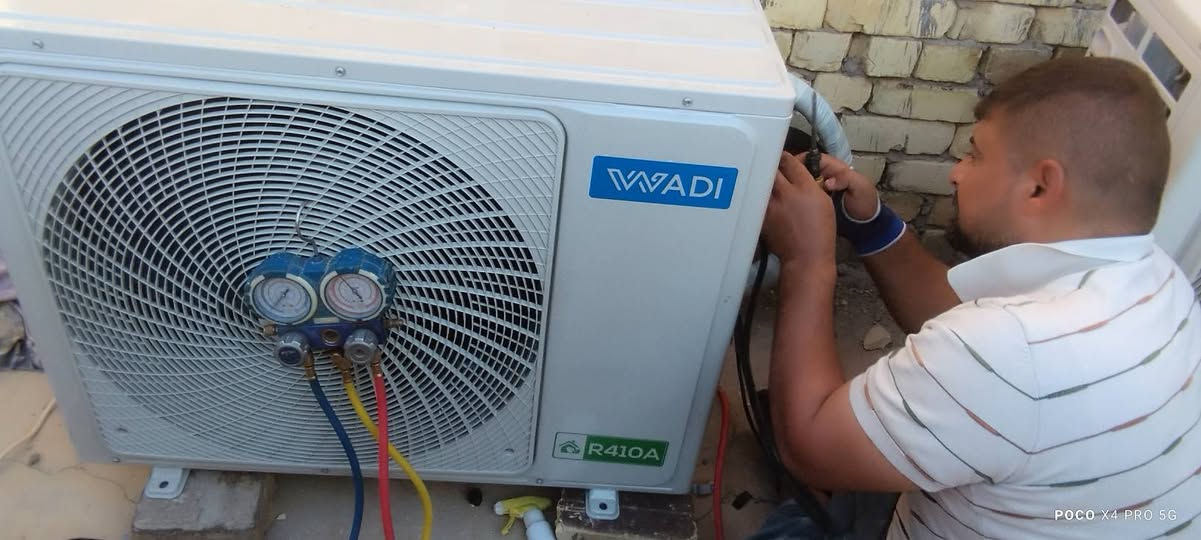 🔧❄️ **ورشة التبريد الفنية** ❄️🔧
@إشارة 📍 *خدمة ميدانية – نجيك للمكان مباشرة!*

هل تحتاج تبريد مضمون؟ إحنا بالخدمة!

نقدّم لك:
✅ نصب وصيانة جميع أنواع أجهزة التبريد 
✅ شحن غاز تبريد بجميع أنواعه
✅ غسيل شامل للوحدات الداخلية والخارجية
✅ صيانة موقعية سريعة وفعّالة
✅ نقل السبلت من مكان إلى آخر باحترافية

🚐 **ورشتنا متنقلة في كافة مناطق الرفاعي نصر قلعه 
🏪 **عملنه فاكيوم ضمان في العمل 

📞 للحجز والاستفسار: ***********
***********

جربنا… وخلّي التبريد علينا!

نص مكتوب في الصور:
- POCO X4 PRO 5G
- ورشة الفني ميثم هادي الركابي لصيانة و تصليح جميع أنواع السبلات تعبئة غاز صيانة دورية تصليح الأعطال تنظيف السبلات خبرة - دقة - أمانة خدمتكم هي رضاكم الفني والتصليح جميع أنواع السبلات - فك وتركيب صيانة - تصليح - تركيب جديد الفني ميثم هادي الركابي *********** *********** سرعة في العمل جودة في الأداء ضمان على العمل اسعار مناسبة