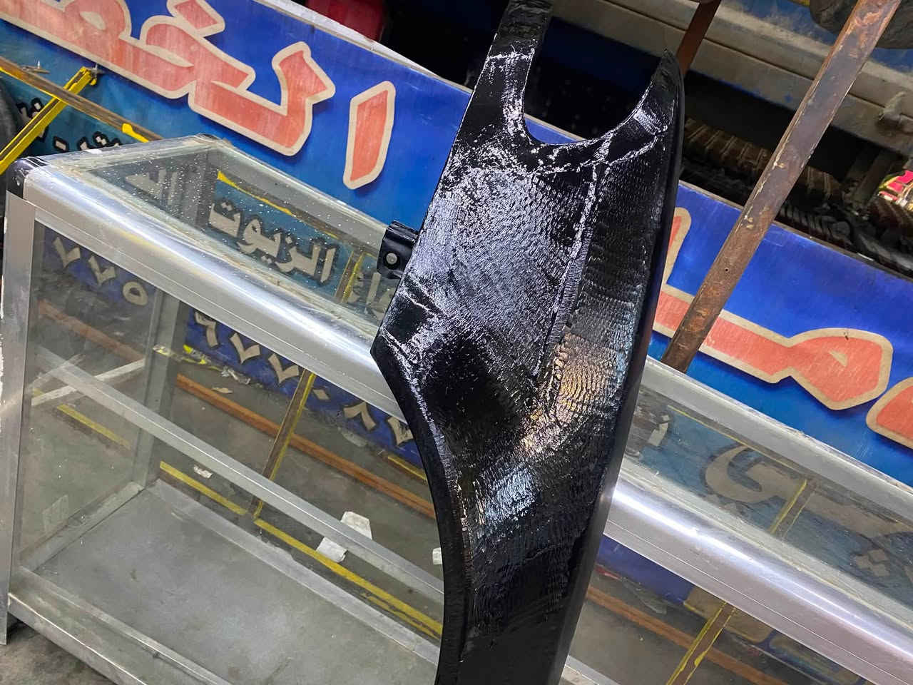 سلام عليكم جاملغات بي ام خفاش جدد بس مال السايق بي تصليح قليل  ومال مديل 2000ولايتات جدد بس واحد بي كسر بصيط العنوان بغداد***********
