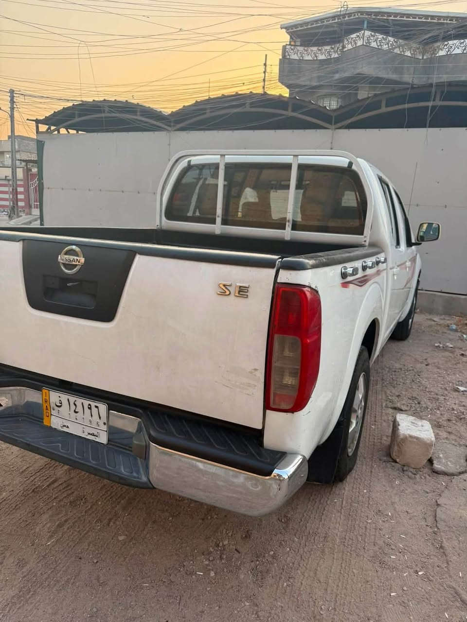 نيفاره 2008سياره بدون ضربه مكينه ستوه مجفته كير عادي تخم تاير حداديه جديده البيع راعيه يريد تحويل سعره 70 وبيه مجال بصيط 
***********
