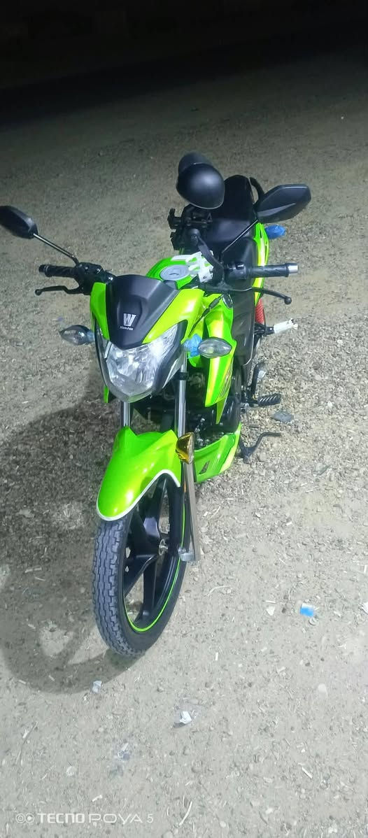 مكلف بالنشر غير متواجد ع نت
هاوجي للبيع مديل 23 طالع بل 26 مسجل سنويه عل تحويل تستلم لوحات  بسم محمد مزهر  ممشاها 6 الف دراجه نضيفه عنوان جزيرت الرمادي سعر 18 ونص بي مجال 

فقط اتصال ***********

نص مكتوب في الصور:
- TECNO POVA 5